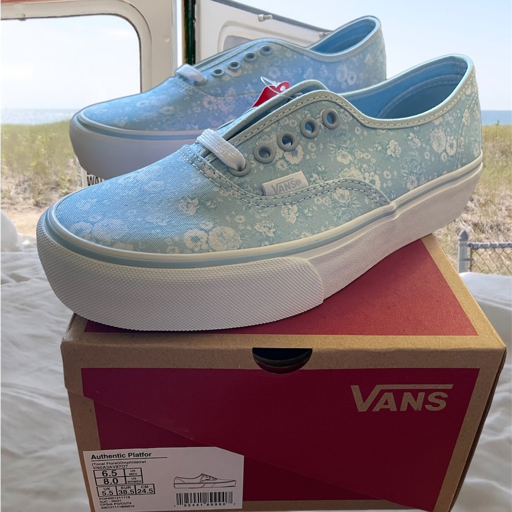 Van’s Size 8 Women / 6.5 Men Blue Tonal Platform